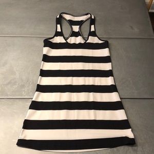 Lululemon Cool Racerback - Size 4
